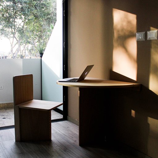 Foldable Breakfast Table